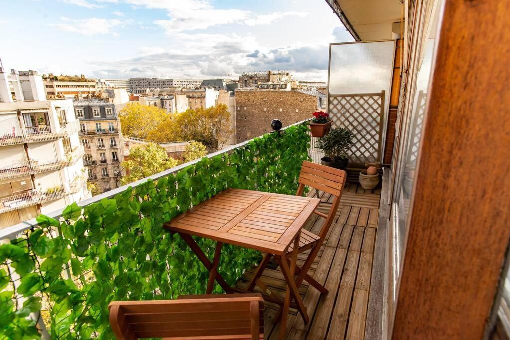 Studio With Balcony Paris Extérieur photo