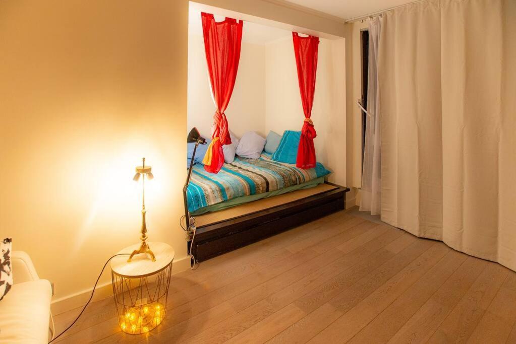 Studio With Balcony Paris Extérieur photo